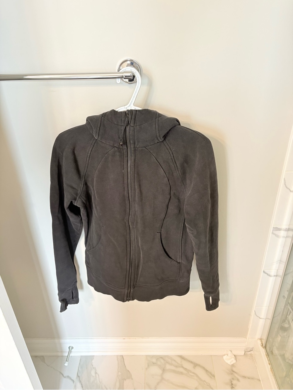 Lululemon black scuba zip up sweater
